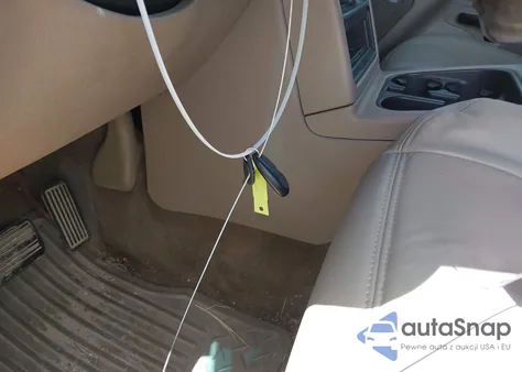 2003 Chevrolet Silverado 2500Hd Lt z USA, uszkodzony, nr VIN 1GCHK23113F123207